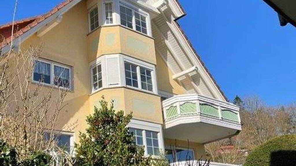 MFH Freiburg Littenweiler in bester Aussichtslage