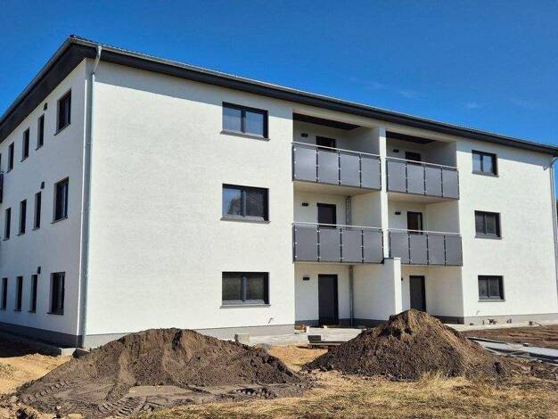 Terrassenwohnung zur Miete - Erstbezug 1.312 € 4 Zimmer 93,7 m² EG frei ab 01.10.2026 Tribseer Stralsund 18437