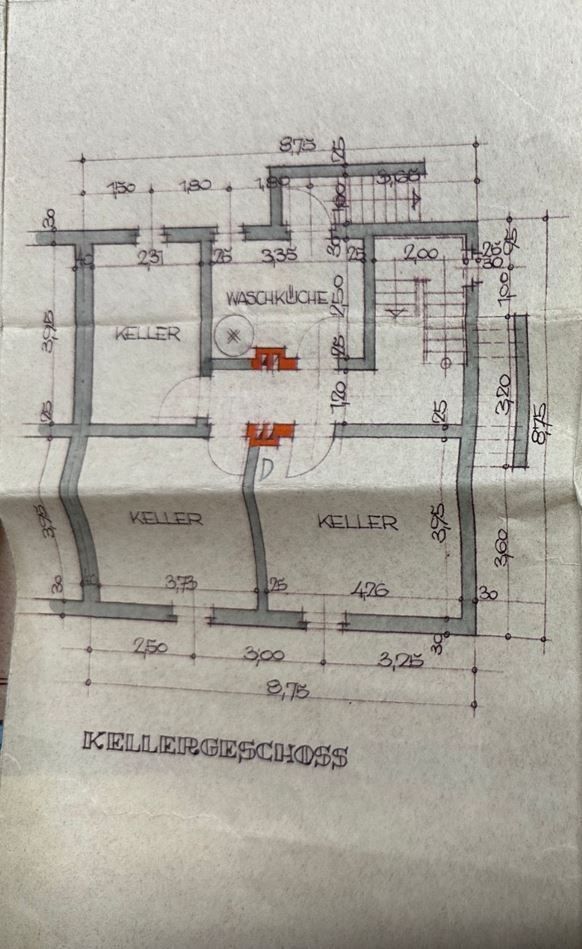 Mehrfamilienhaus zum Kauf 303.000 € 8 Zimmer 112 m²<br/>Wohnfläche 643 m²<br/>Grundstück Wahllokal 160 Siegburg 53721