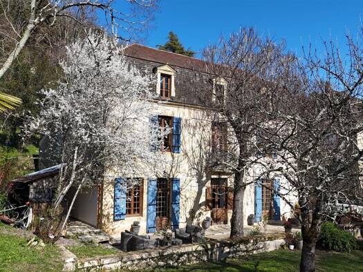 Haus zum Kauf 499.000 € 200 m² 755 m² Grundstück Beynac-et-Cazenac 24220