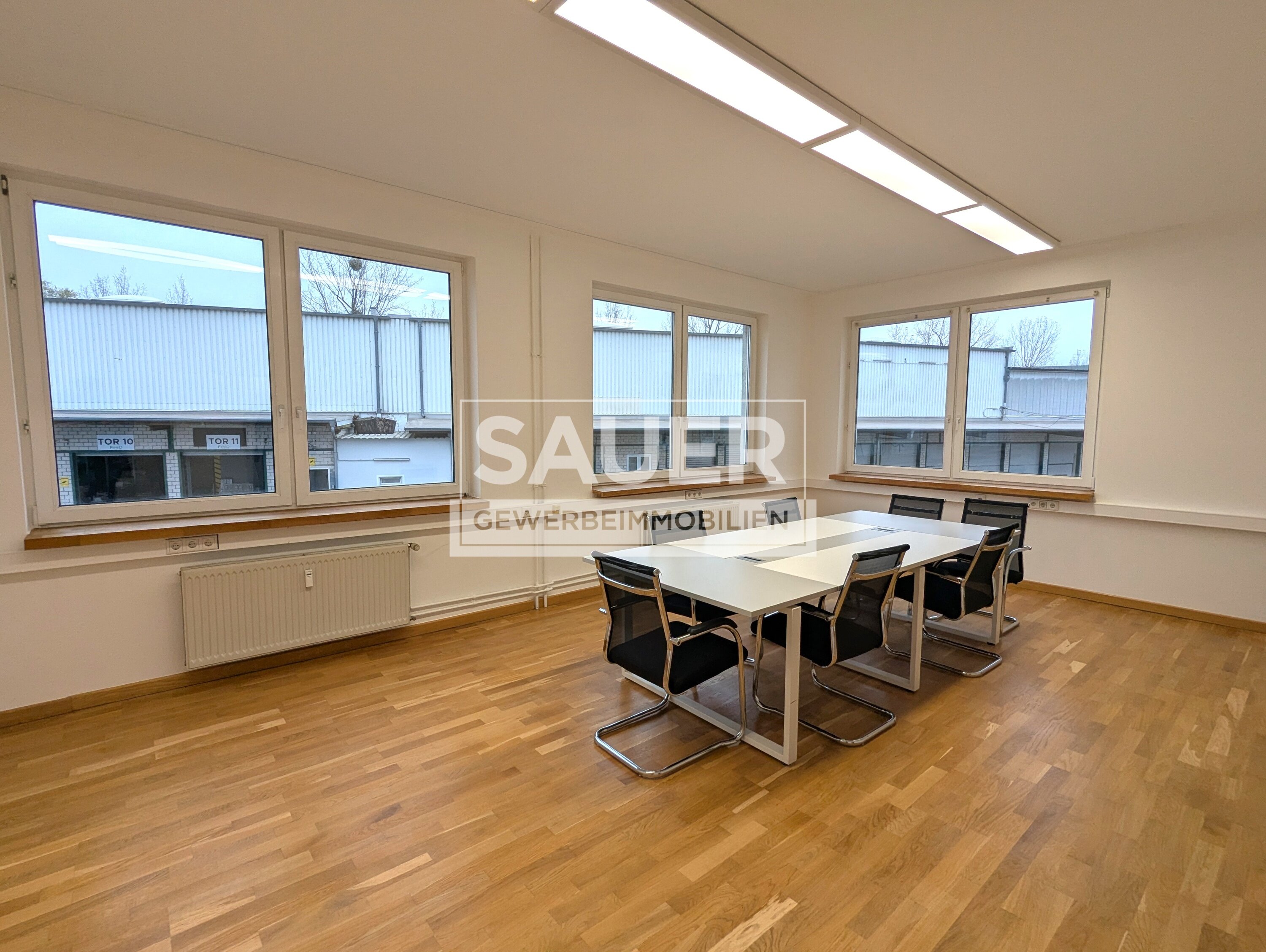 Bürofläche zur Miete provisionsfrei 11 € 220 m²<br/>Bürofläche Tempelhof Berlin 12099