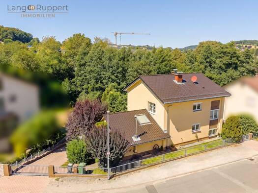 Einfamilienhaus zum Kauf 480.000 € 7 Zimmer 217 m² 912 m² Grundstück frei ab 01.08.2027 Wald-Michelbach Wald-Michelbach 69483