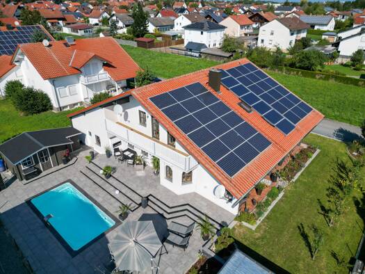 Haus zum Kauf 619.000 € 5 Zimmer 246 m² 751 m² Grundstück Wallersdorf 94522