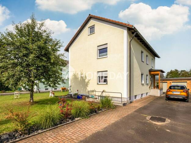 Mehrfamilienhaus zum Kauf 369.000 € 6 Zimmer 154 m² 1.053 m² Grundstück Radschin Etzenricht 92694