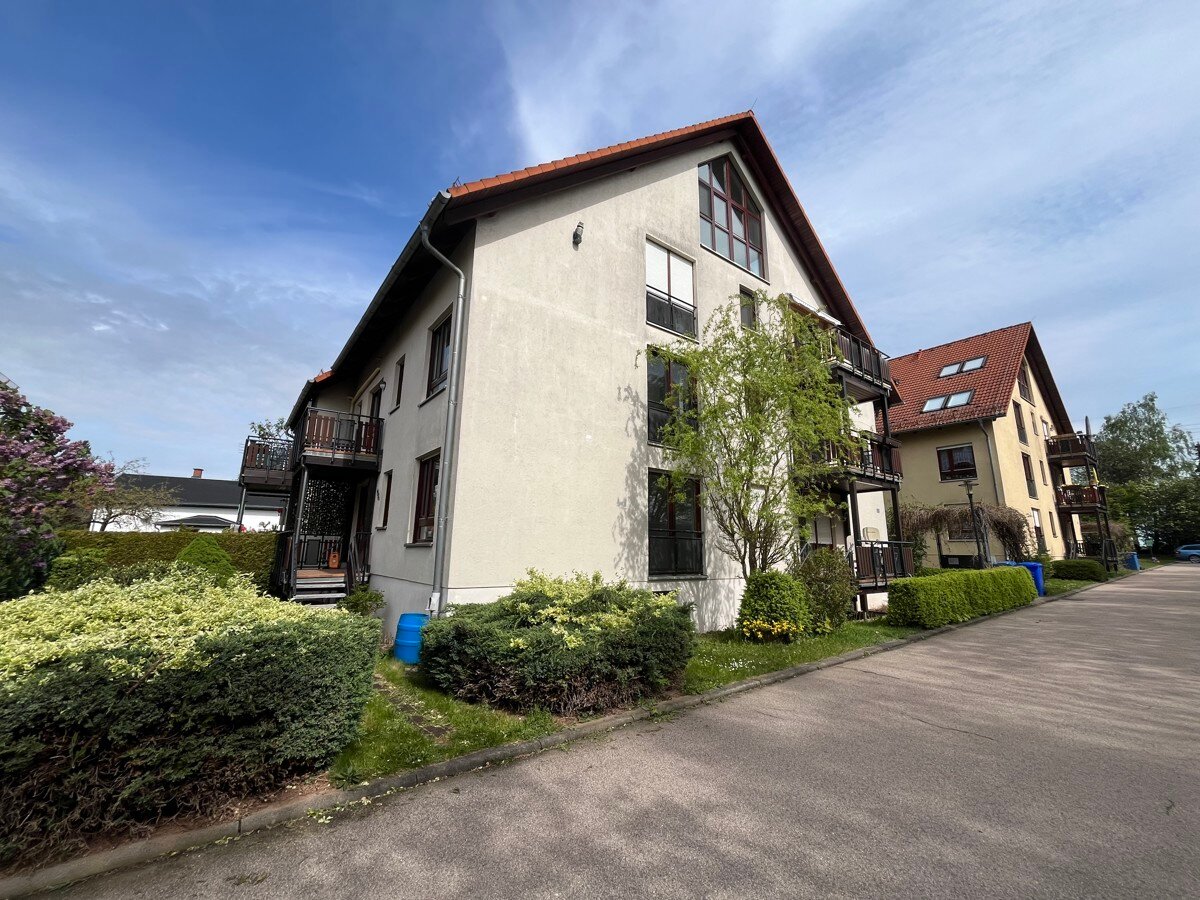 Wohnung zum Kauf 78.000 € 3 Zimmer 64,3 m²<br/>Wohnfläche 2.<br/>Geschoss Weißenbrunn 26 Steinpleis Werdau 08412