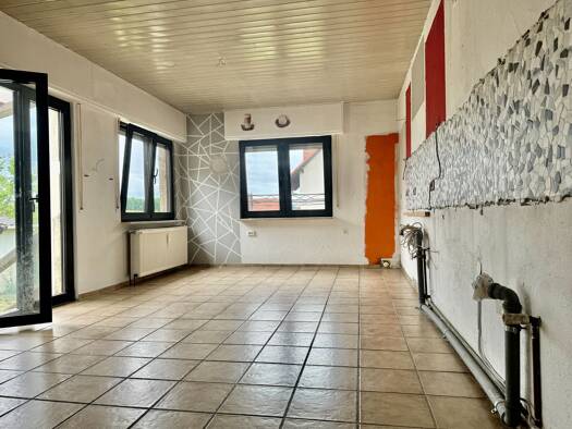Haus zum Kauf 165.000 € 5 Zimmer 159 m² 306 m² Grundstück Geiselbach 63826