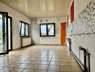Haus zum Kauf 165.000 € 5 Zimmer 159 m² 306 m² Grundstück Geiselbach Geiselbach 63826