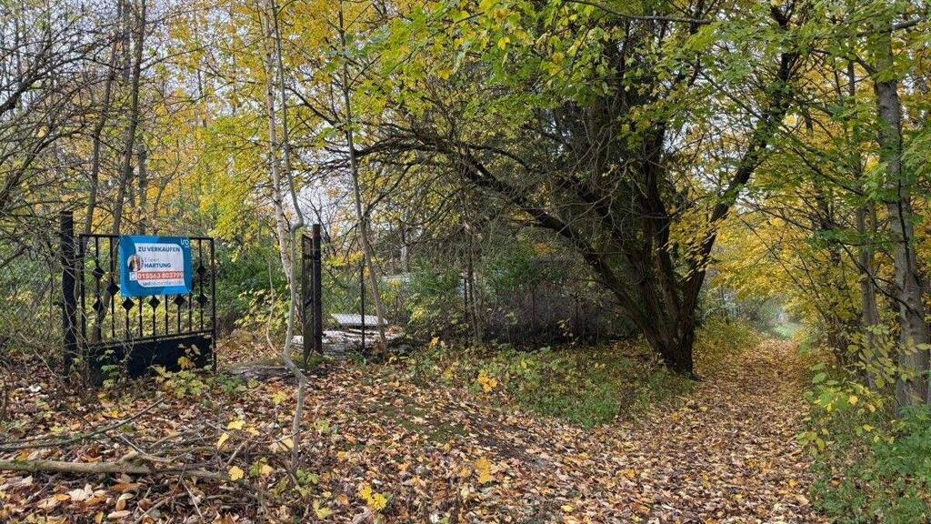 Land-/Forstwirtschaft zum Kauf 33.410 € 2.385 m² Grundstück Am Engelsbacher Weg Friedrichroda 99894