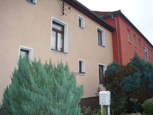 Wohnung zur Miete 290 € 2 Zimmer 41,4 m² 1. Geschoss frei ab sofort Querstraße 11 Pößneck,Stadt Pößneck 07381