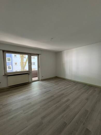 Wohnung zur Miete 1.050 € 4 Zimmer 108,3 m² 1. Geschoss frei ab sofort Lindenhof - West Mannheim 68163