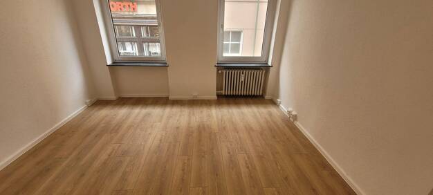 Wohnung zur Miete 856 € 6 Zimmer 107 m² Neumärker Straße 7 Oberstadt / Braunschweiger Straße Helmstedt 38350