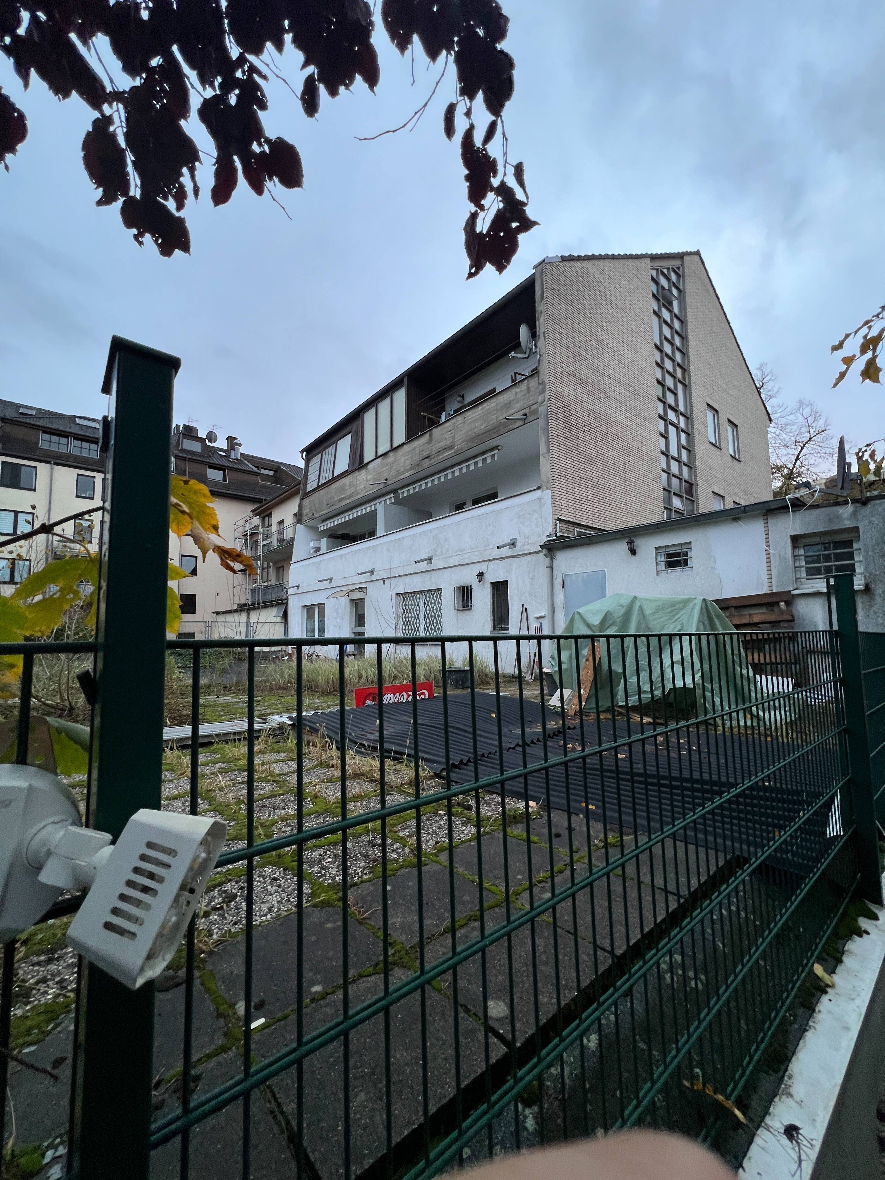 Property thumbnail 3