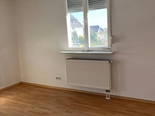 Doppelhaushälfte zur Miete 1.200 € 5 Zimmer 110 m² frei ab sofort Steißlingen 78256