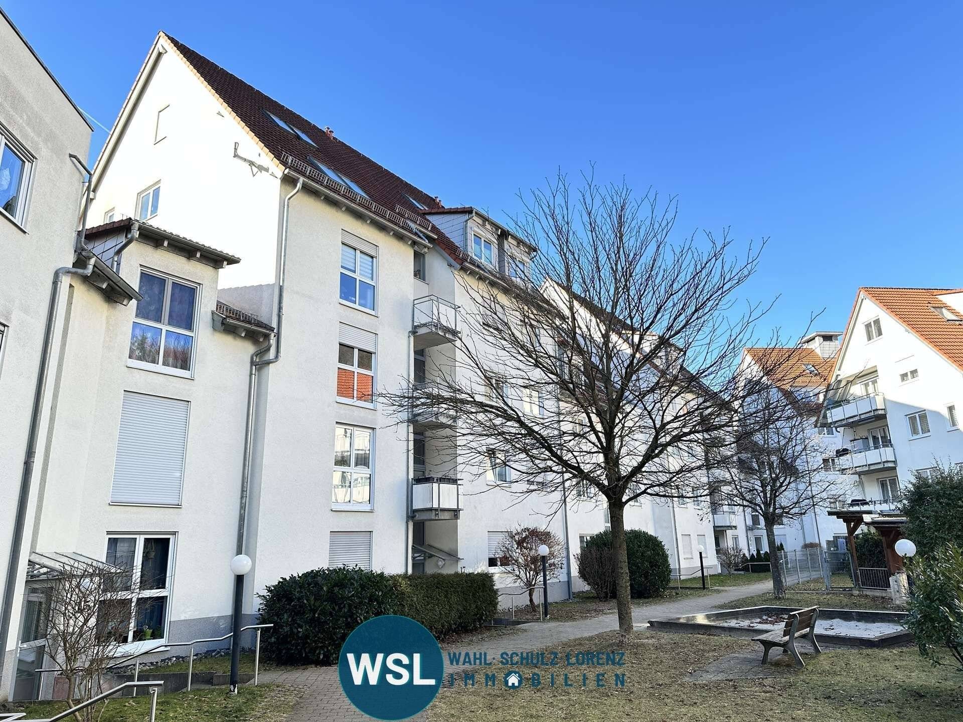 Terrassenwohnung zum Kauf 279.000 € 3 Zimmer 82 m²<br/>Wohnfläche EG<br/>Geschoss ab sofort<br/>Verfügbarkeit Bad Urach Bad Urach 72574
