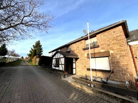 Einfamilienhaus zum Kauf 169.000 € 6 Zimmer 132 m² 604 m² Grundstück frei ab 01.10.2026 Boich Kreuzau 52372