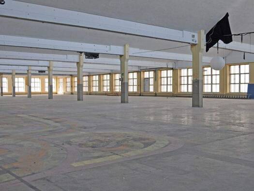 Lagerhalle zur Miete 4 € 6.000 m² Lagerfläche teilbar ab 1.500 m² Innenstadt Augsburg 86153