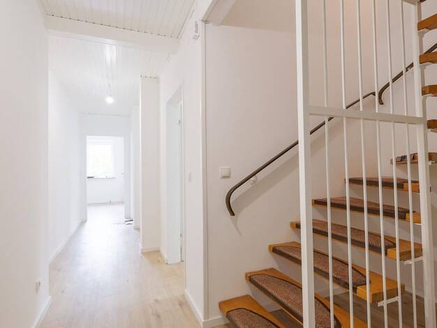Wohnung zur Miete 1.420 € 8 Zimmer 120,5 m² 1. Geschoss Ottendorfer Straße 16 Kesdorf 23701