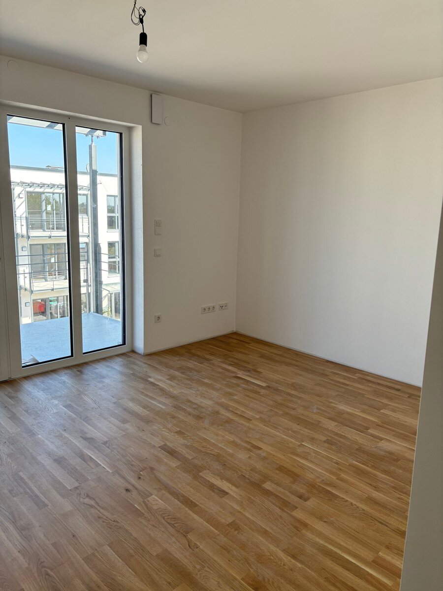 Wohnung zur Miete 430 € 1 Zimmer 29,8 m²<br/>Wohnfläche 2.<br/>Geschoss 01.01.2025<br/>Verfügbarkeit Lenting 85101