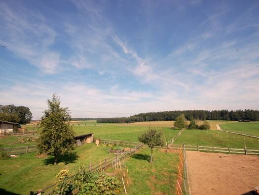 Wohnung zur Miete 1.350 € 3,5 Zimmer 100 m² 1. Geschoss Gumpertshausen Sauerlach 82054