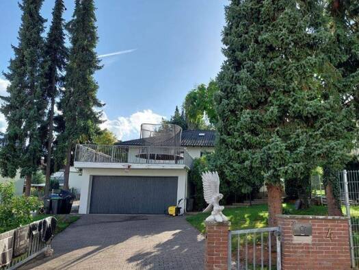 Einfamilienhaus zum Kauf 439.000 € 8 Zimmer 290 m² 1.350 m² Grundstück frei ab sofort Oberkircher Straße Reitscheid Freisen 66629