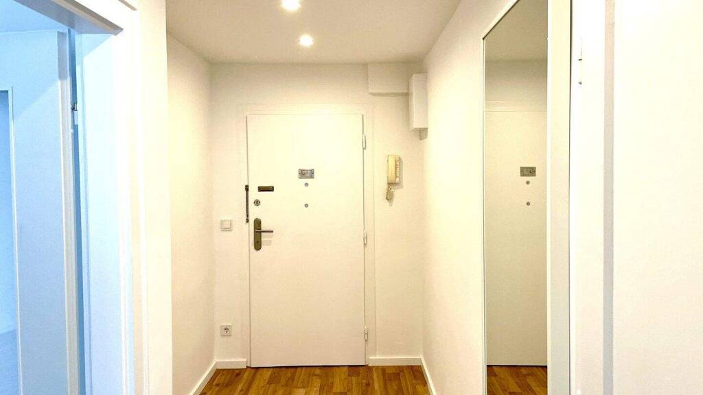 Studio zur Miete - Erstbezug 1.121 € 1 Zimmer 32 m² 2. Geschoss Wien,Innere Stadt 1010