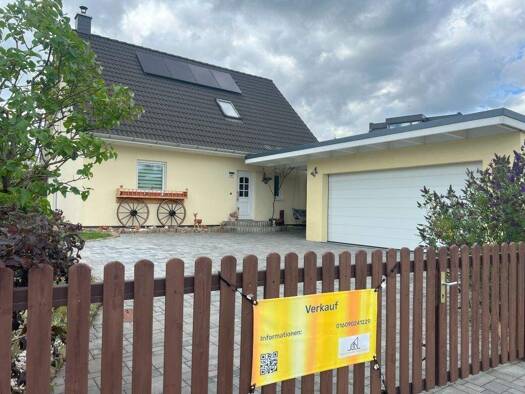 Einfamilienhaus zum Kauf 445.000 € 4,5 Zimmer 119 m² 698 m² Grundstück frei ab sofort Medingen Ottendorf-Okrilla / Medingen 01458