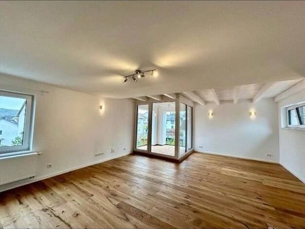 Wohnung zur Miete 1.200 € 3 Zimmer 109 m² 1. Geschoss frei ab 01.12.2025 Weilerbach 67685