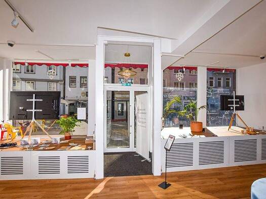 Gewerbeobjekt zum Kauf als Kapitalanlage geeignet 530.000 € 3 Zimmer 406 m² 265 m² Grundstück Stadthagen 31655