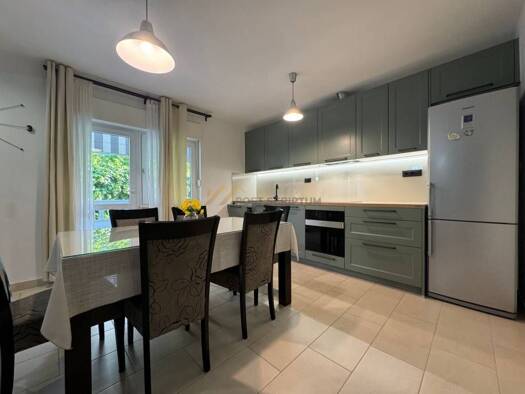 Wohnung zur Miete 900 € 2 Zimmer 85 m² Visoka