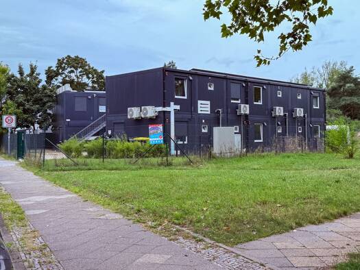 Sonstiges zum Kauf als Kapitalanlage geeignet 1.200.000 € 1.258 m² Grundstück Spandau Spandau 13593