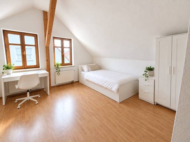 Wohnung zur Miete 595 € 1 Zimmer 18 m² 2. Geschoss frei ab 01.11.2026 Hüttendorfer Straße 4 Hüttendorf Erlangen 91056