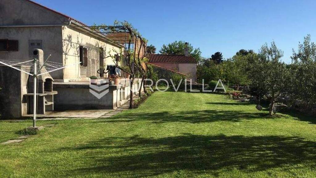 Haus zum Kauf 990.000 € 2 Zimmer 153 m² Krk Centar