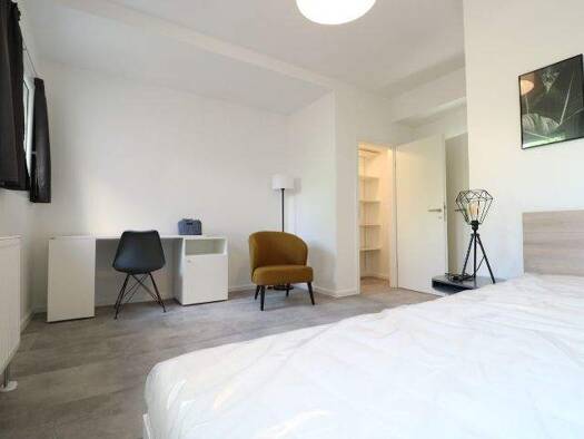 WG-Zimmer zur Miete 899 € 21 m² frei ab 16.03.2026 Martin-Luther-Str. 91/93 Schöneberg Berlin 10825