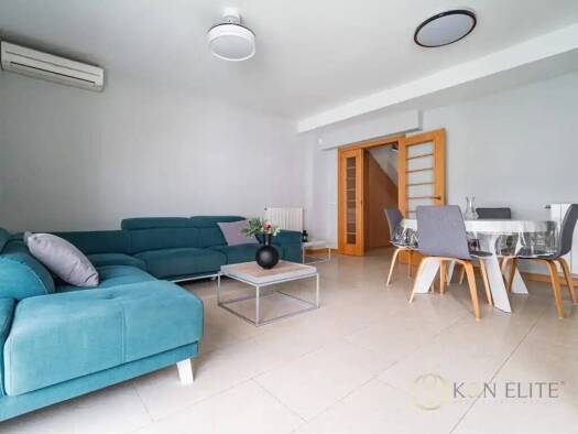 Chalet zur Miete 2.500 € 4 Zimmer 149 m² Avenida Eduardo Chillida Torrejón de Ardoz 28850