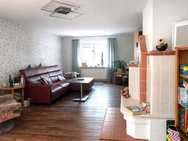 Einfamilienhaus zum Kauf 210.000 € 10 Zimmer 405 m² 580 m² Grundstück Dorfstraße 8 Oberkirchen Freisen 66629