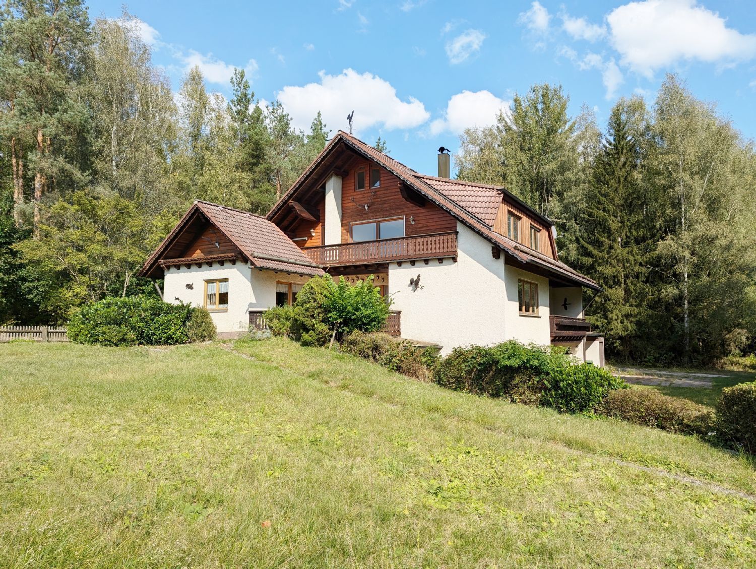 Mehrfamilienhaus zum Kauf 747.000 € 10 Zimmer 287 m²<br/>Wohnfläche 1.649 m²<br/>Grundstück Harrlach Roth 91154