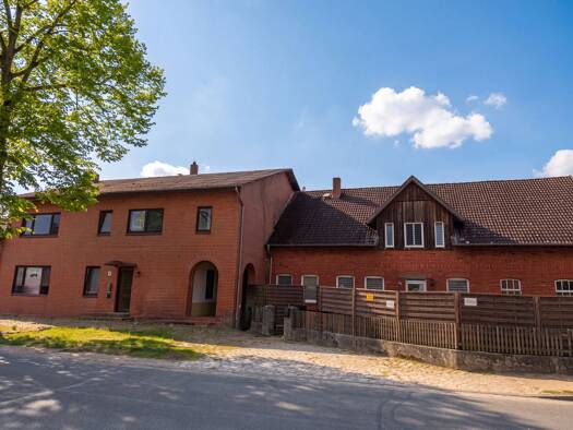 Mehrfamilienhaus zum Kauf 700.000 € 17 Zimmer 469 m² 1.300 m² Grundstück Kirchgellersen Kirchgellersen 21394