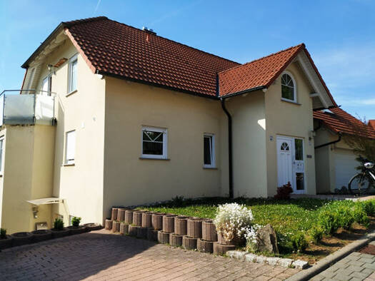 Einfamilienhaus zum Kauf 598.000 € 8,5 Zimmer 252 m² 644 m² Grundstück Igersheim 97999