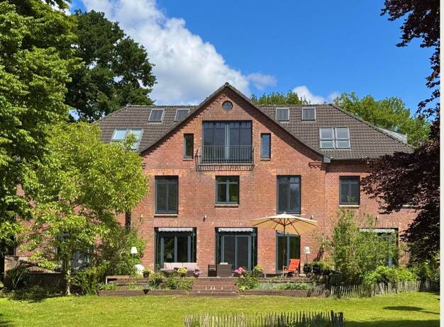 Haus zum Kauf provisionsfrei 13 Zimmer 800 m² 23.000 m² Grundstück Borstel 24616