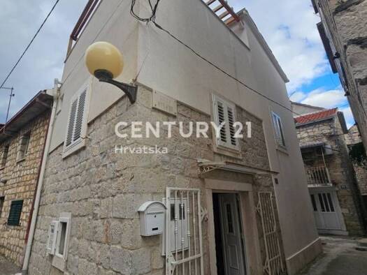 Reihenhaus zum Kauf 420.000 € 3 Zimmer 150 m² Kaštel Lukšić 21215