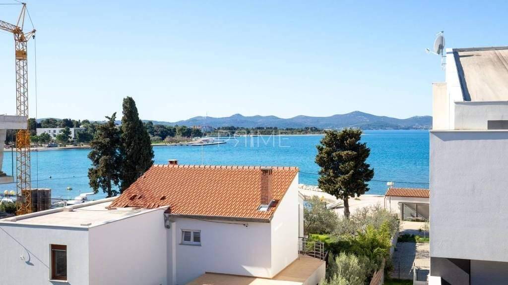 Haus zum Kauf 721.000 € 360 m² Zadar