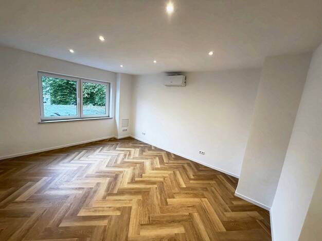 Wohnung zum Kauf provisionsfrei 225.000 € 3 Zimmer 82 m² 1. Geschoss frei ab sofort Huttrop Essen 45138