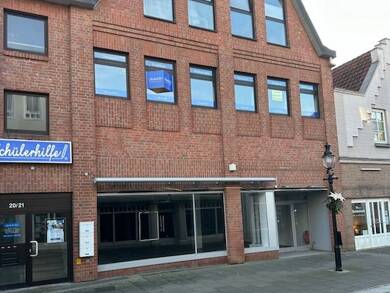 Laden zur Miete provisionsfrei 4.900 € 650 m² Verkaufsfläche Bad Oldesloe 23843