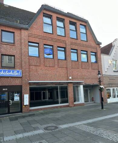 Laden zur Miete provisionsfrei 4.900 € 650 m² Verkaufsfläche Bad Oldesloe 23843