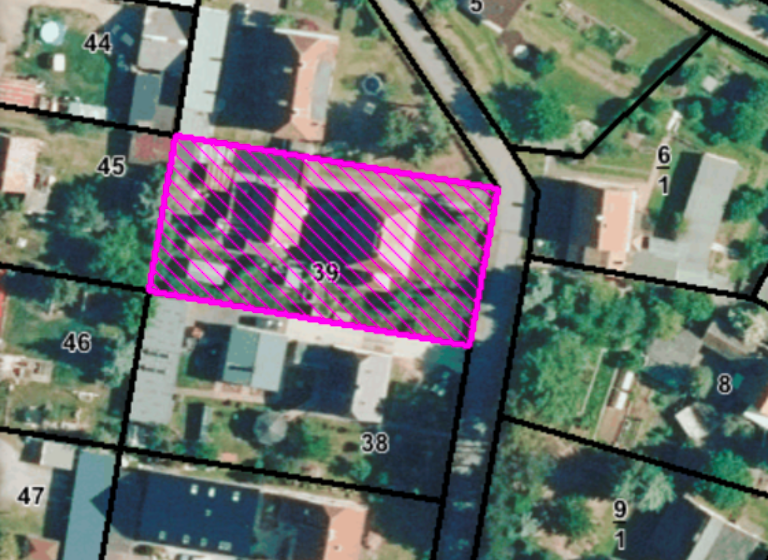 Einfamilienhaus zum Kauf 99.000 € 7 Zimmer 160 m² 1.290 m² Grundstück frei ab sofort Köbeln Bad Muskau 02953