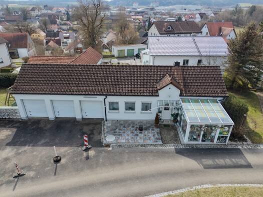 Bürofläche zum Kauf 95.000 € 2 Zimmer 57 m² Bürofläche Lauterhofen 92283