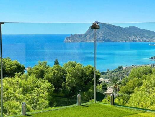 Chalet zum Kauf 1.750.000 € 4 Zimmer 715 m² 1.043 m² Grundstück Altea 03590