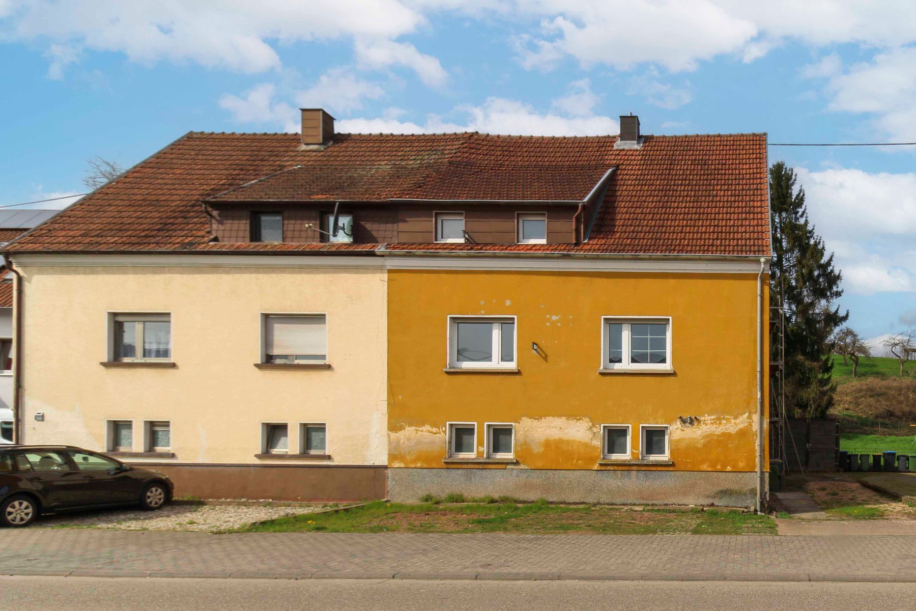 Mehrfamilienhaus zum Kauf als Kapitalanlage geeignet 99.000 € 8 Zimmer 213 m²<br/>Wohnfläche 586,3 m²<br/>Grundstück Aschbach Lebach 66822