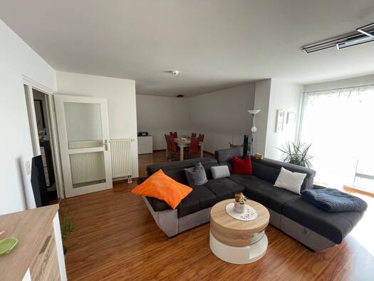 Wohnung zum Kauf 220.000 € 2 Zimmer 82,6 m² Gompitz Dresden 01156