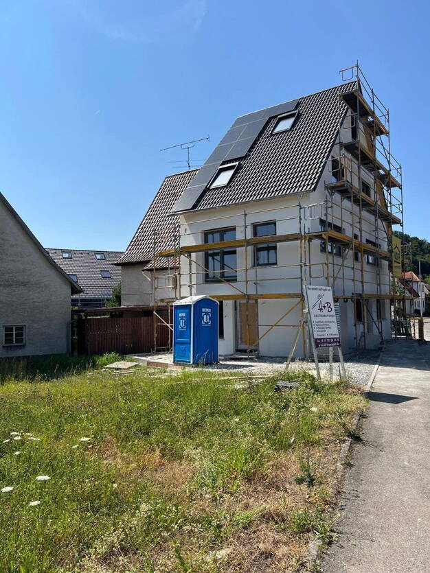 Doppelhaushälfte zur Miete - Erstbezug 1.700 € 5 Zimmer 127 m² 151 m² Grundstück frei ab 01.10.2025 Poltringerstraße 38 Oberndorf Rottenburg 72108